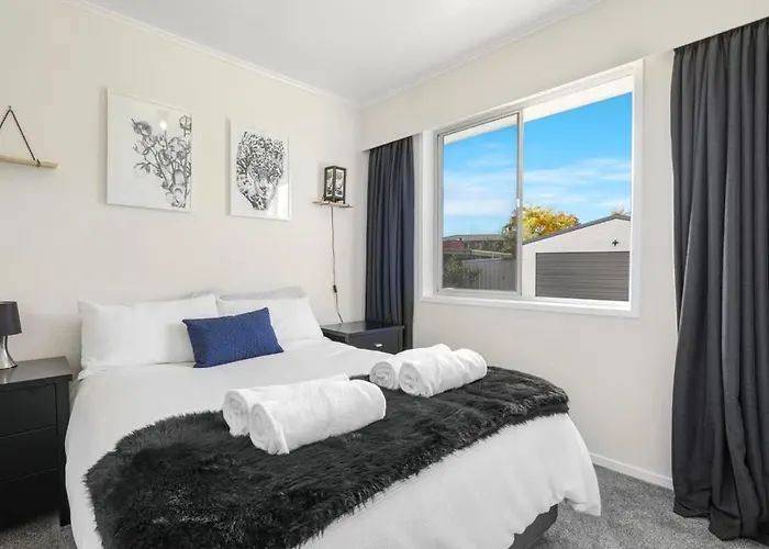 Sunny Tawavale Holiday home *